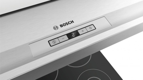 Вытяжка встраиваемая Bosch Serie 6 DFR067E51 серебристый управление: кнопочное (2 мотора) фото 2