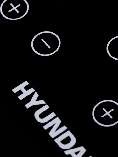 Варочная поверхность Hyundai HHE 3250 BG черный фото 8