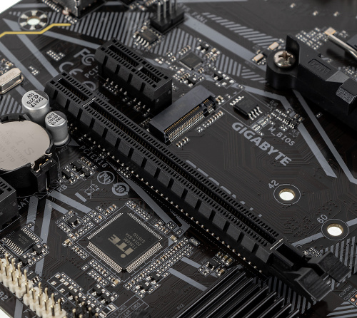 Материнская плата Gigabyte A520M H Soc-AM4 AMD A520 2xDDR4 mATX AC`97 8ch(7.1) GbLAN RAID+DVI+HDMI фото 8