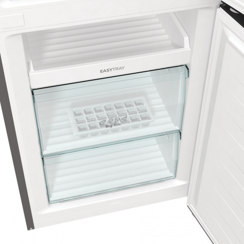 Холодильник Hisense RB390N4AD1 2-хкамерн. серебристый фото 2