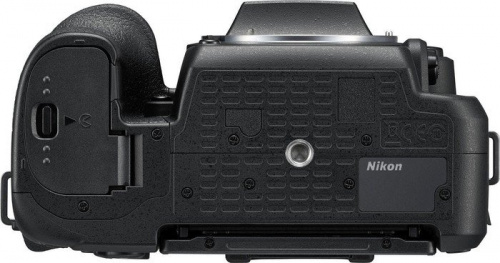 Зеркальный Фотоаппарат Nikon D7500 черный 20.9Mpix 3.15" 4K 4K SDXC Li-ion (без объектива) фото 4