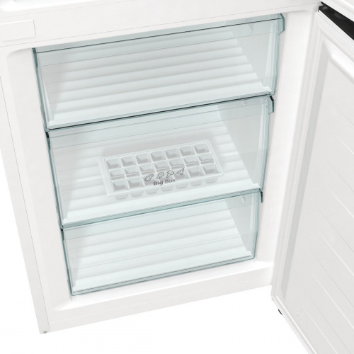 Холодильник Hisense RB390N4AW1 белый (двухкамерный) фото 4