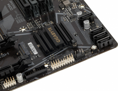 Материнская плата Gigabyte B550M DS3H Soc-AM4 AMD B550 4xDDR4 mATX AC`97 8ch(7.1) GbLAN RAID+DVI+HDMI фото 6