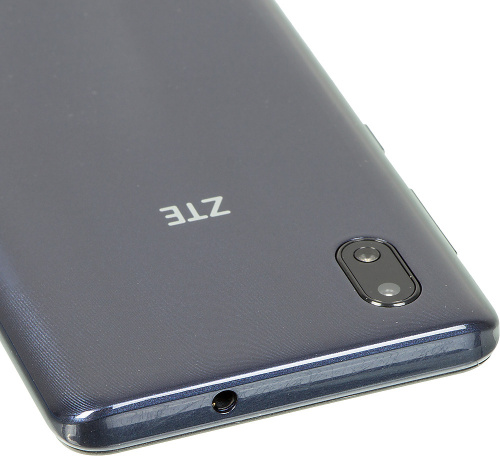Смартфон ZTE Blade A3 2020 NFC 32Gb 1Gb темно-серый моноблок 3G 4G 2Sim 5.45" 720x1440 Android 9.0 8Mpix 802.11 b/g/n NFC GPS GSM900/1800 GSM1900 MP3 FM A-GPS microSD max128Gb фото 3