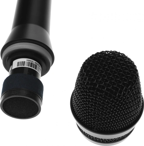 Микрофон проводной AKG P5S черный фото 5